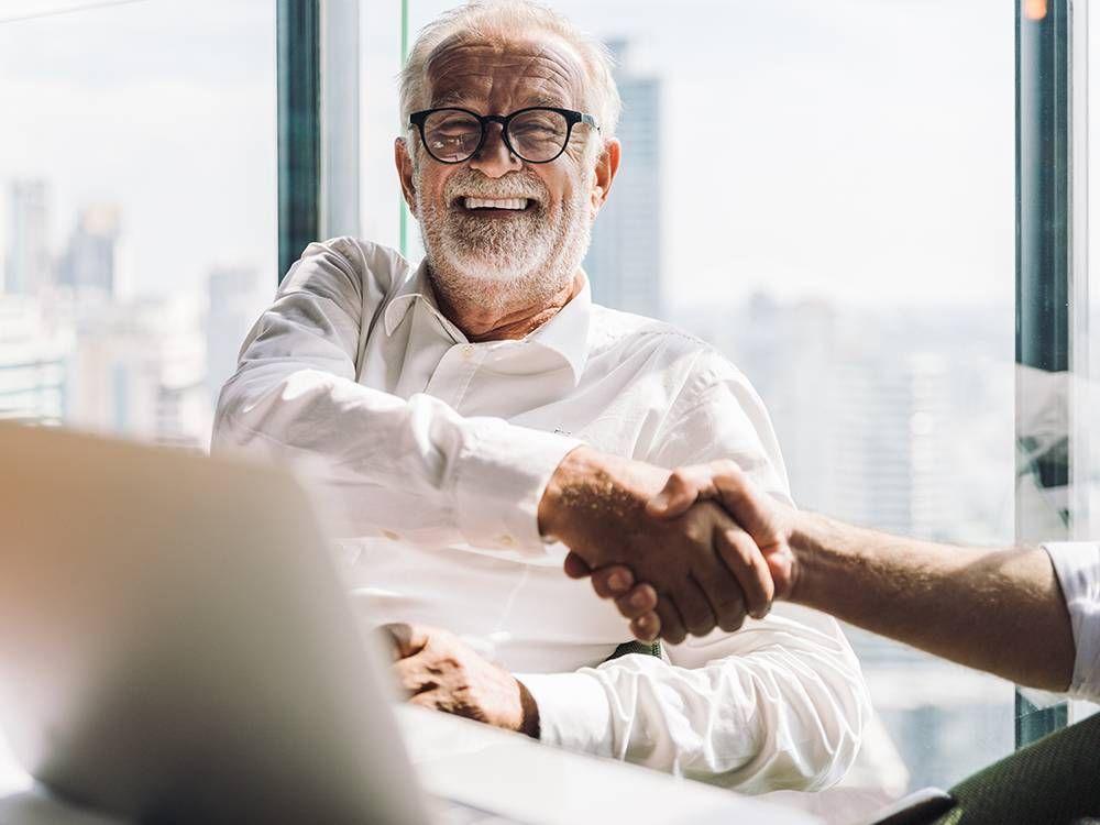 Private Label Herbal Supplements: Partnering with Top Liquid Supplement Manufacturers